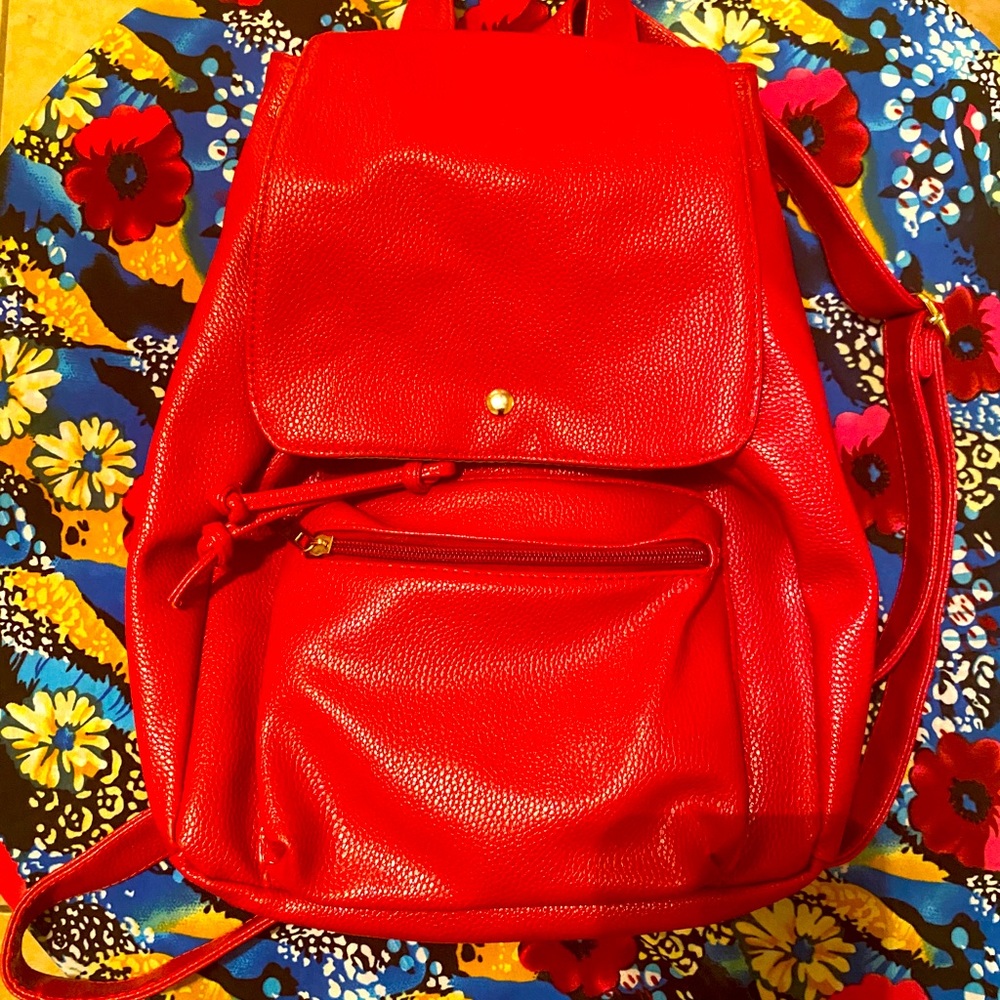 Women’s lightweight red backpack